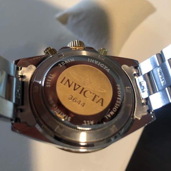 Watch - Picture 3 of 3